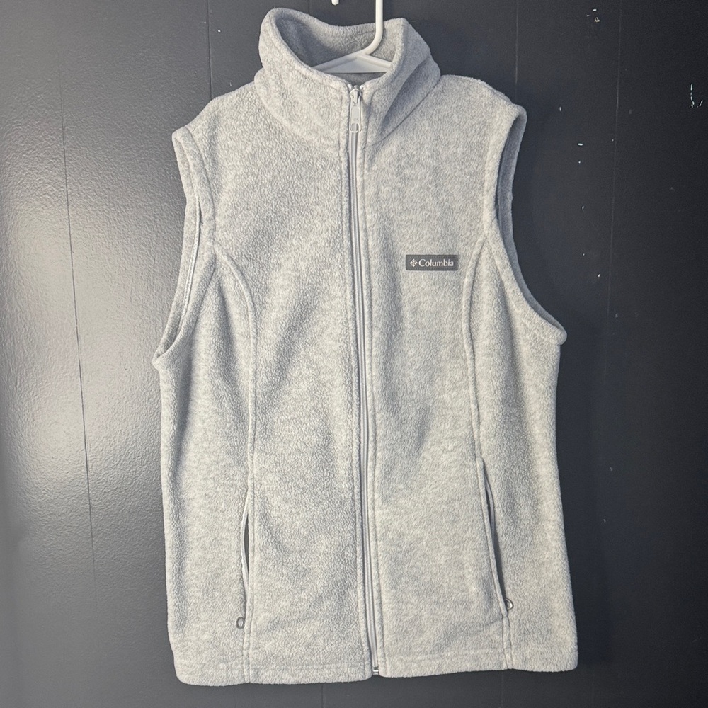 Columbia Light Gray Fleece Vest